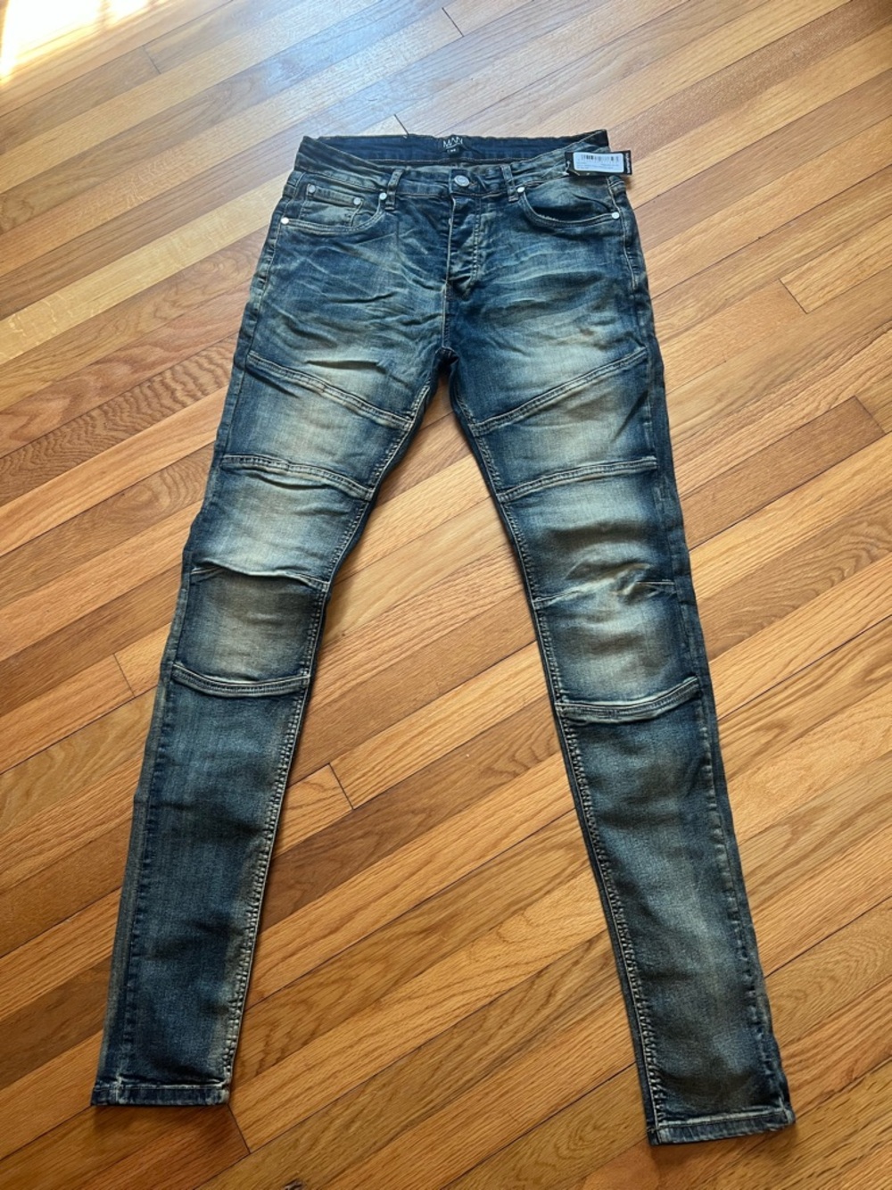 BoohooMAN jeans